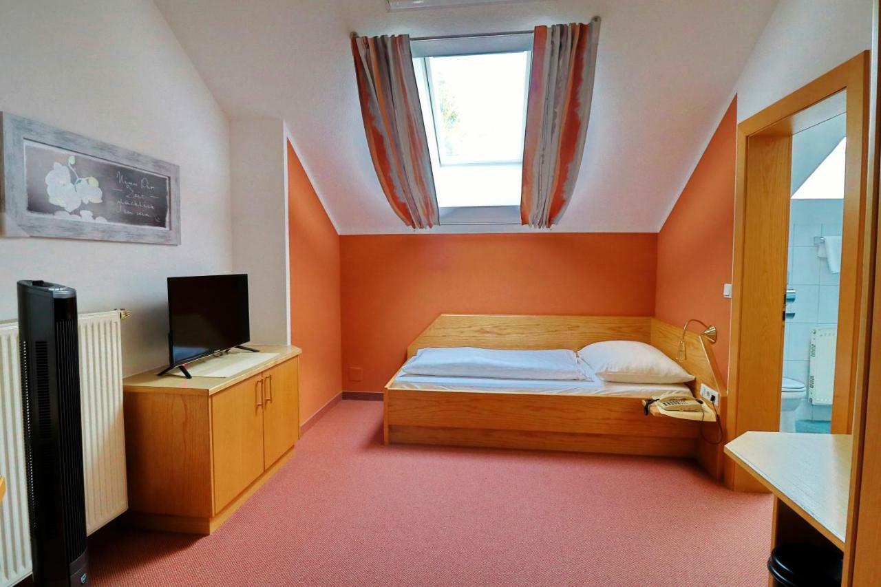 Gasthof Huber Wels Extérieur photo